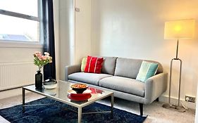 London Kennington / Oval Apartments